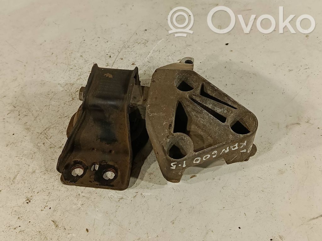 Renault Kangoo II Engine mount bracket 