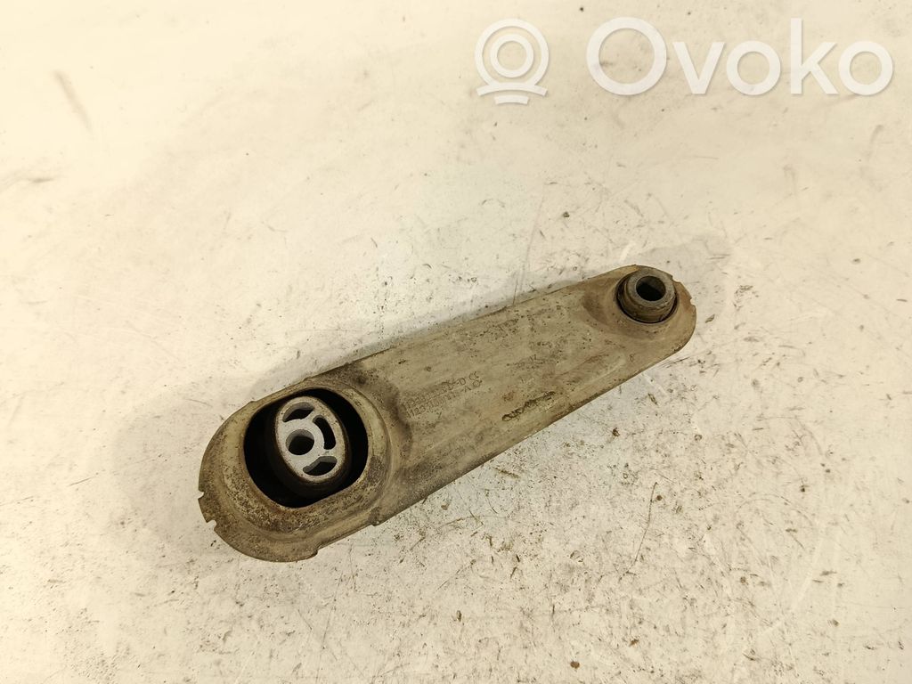 Renault Kangoo II Engine mount bracket 
