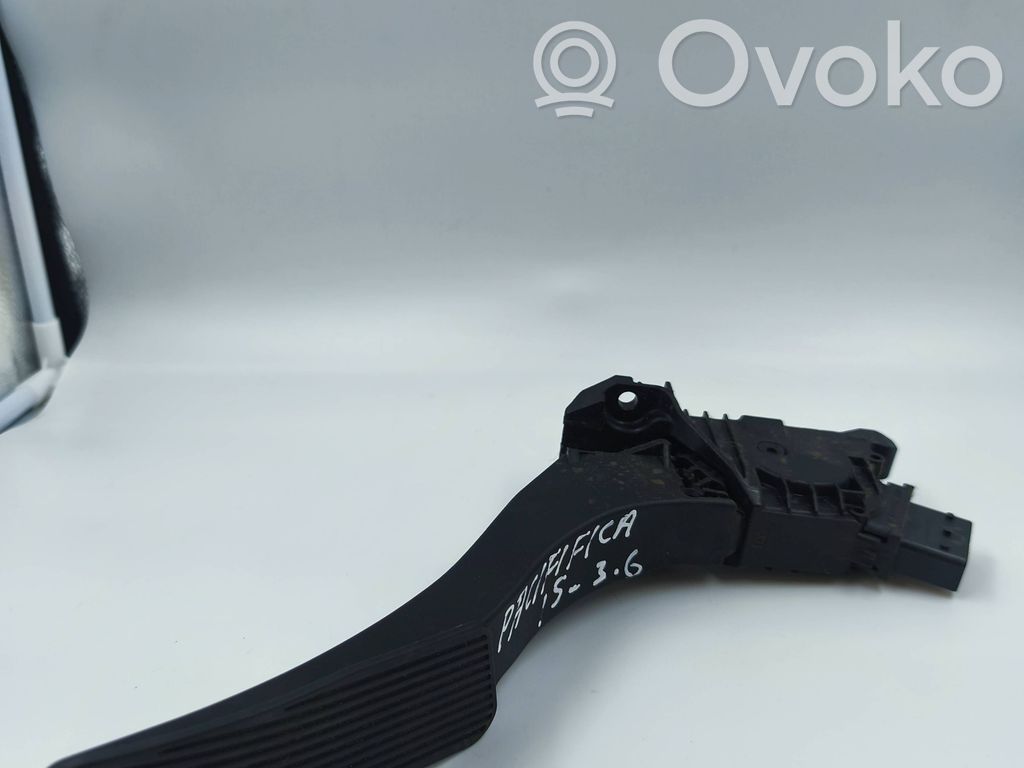Accelerator throttle pedal   04581677AB,93446300