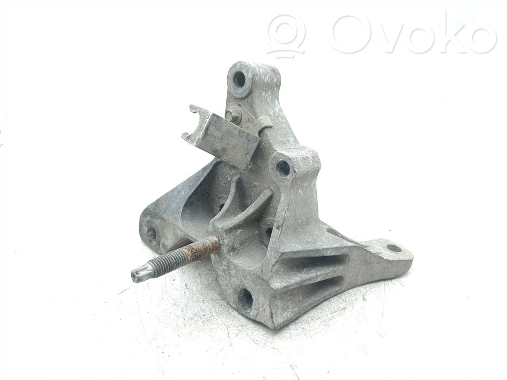Gearbox mounting bracket   3C117M125AB