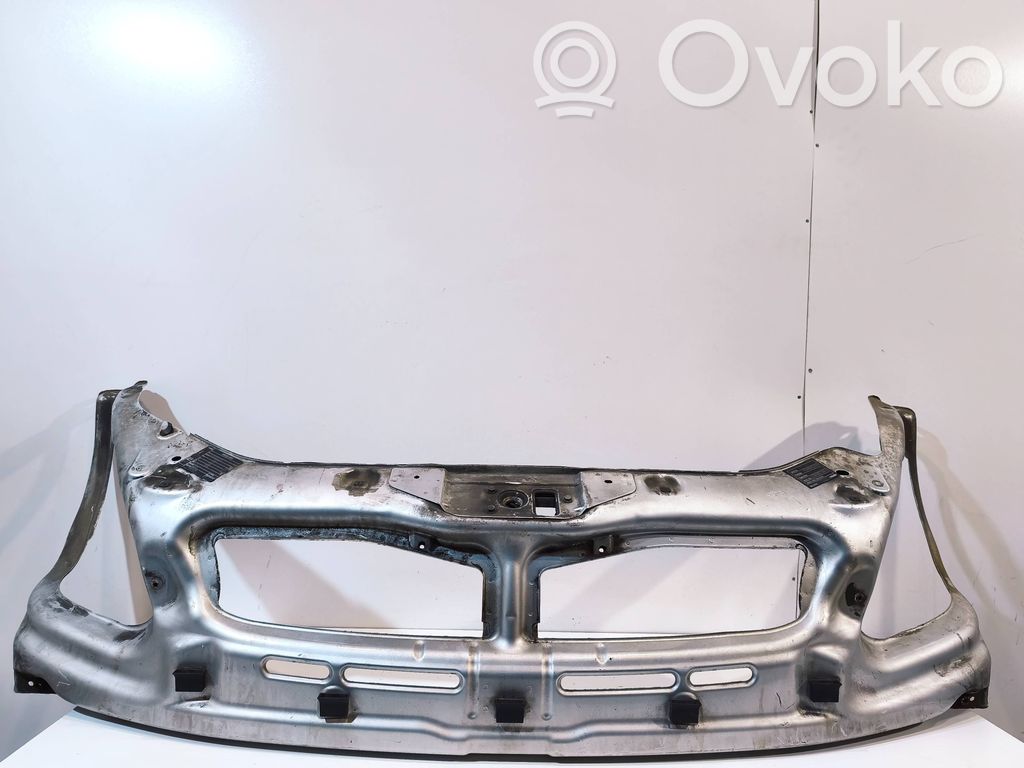 Iveco Daily 4th gen Schlossträger frontträger frontmaske 