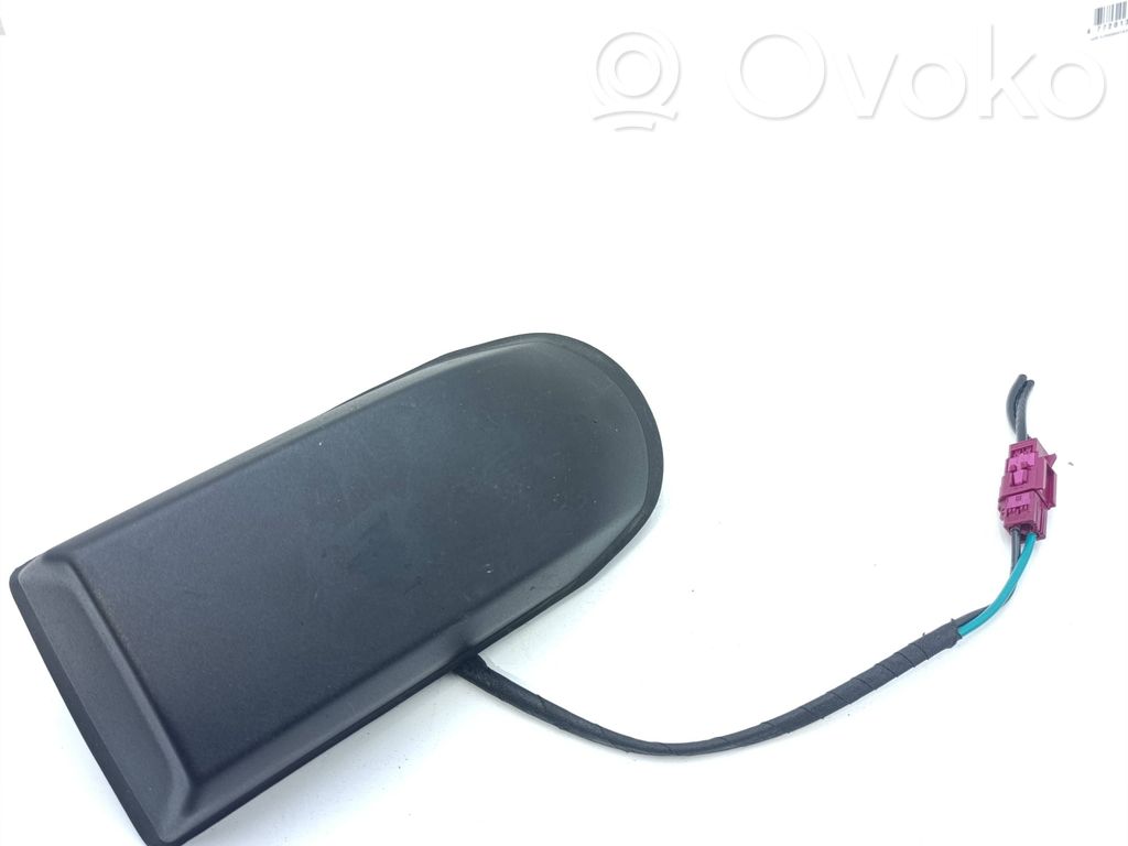 Ford Transit Custom II Antenă GPS aeriană 