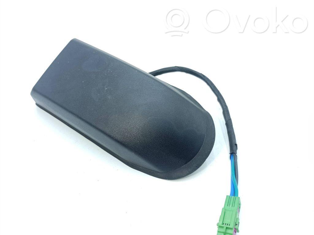 Ford Transit Custom II Antenă GPS aeriană 