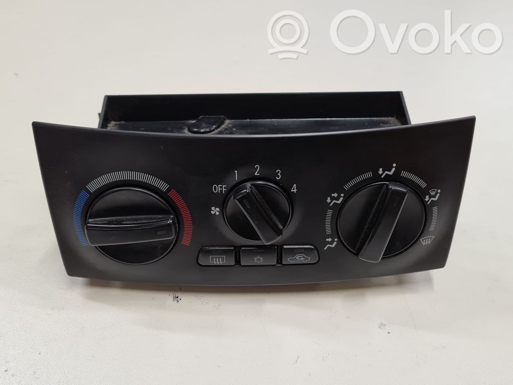 Mitsubishi Space Star Climate control unit 