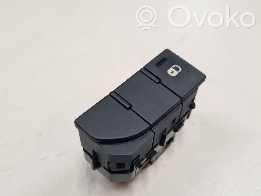 Citroen C5 Central locking switch button 