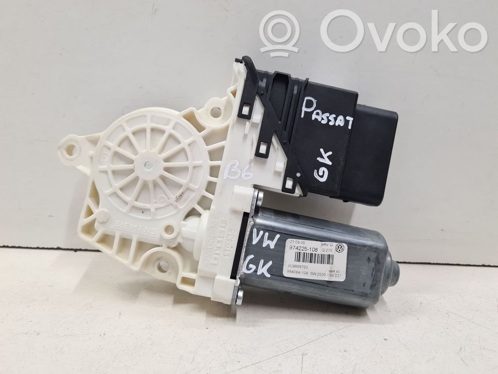 Volkswagen PASSAT B6 Silniczek podnoszenia szyby drzwi tylnych 