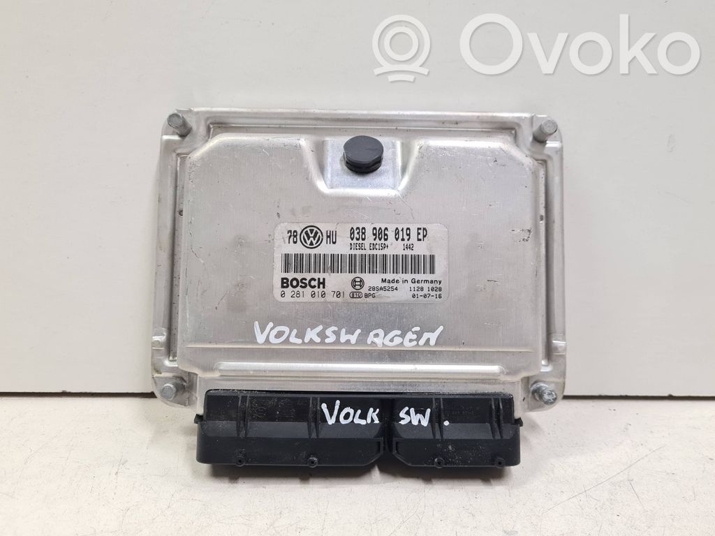 Volkswagen PASSAT B5.5 Engine control unit/module 