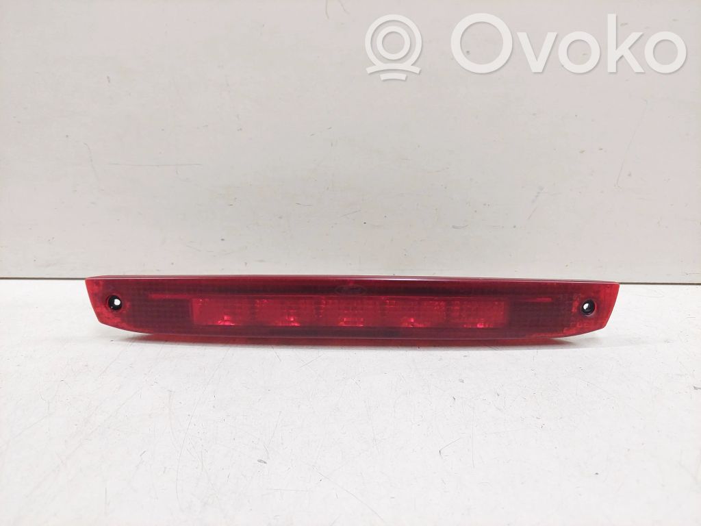 Ford Focus Third/center stoplight 