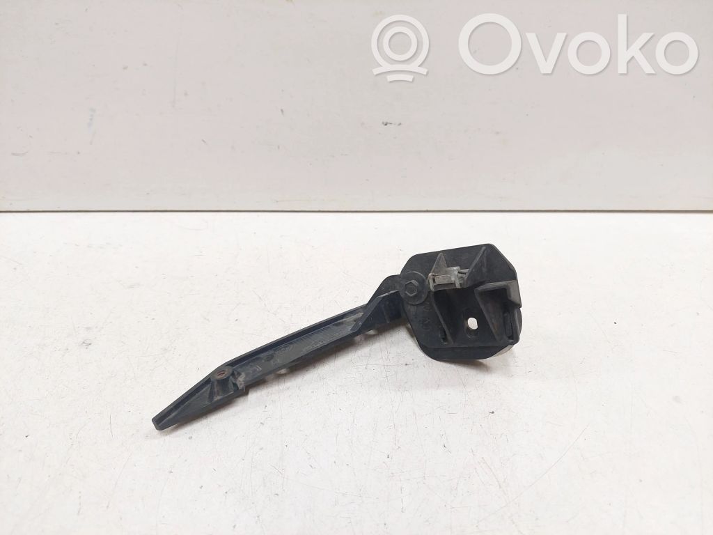 BMW 3 E90 E91 Headlight/headlamp mounting bracket 