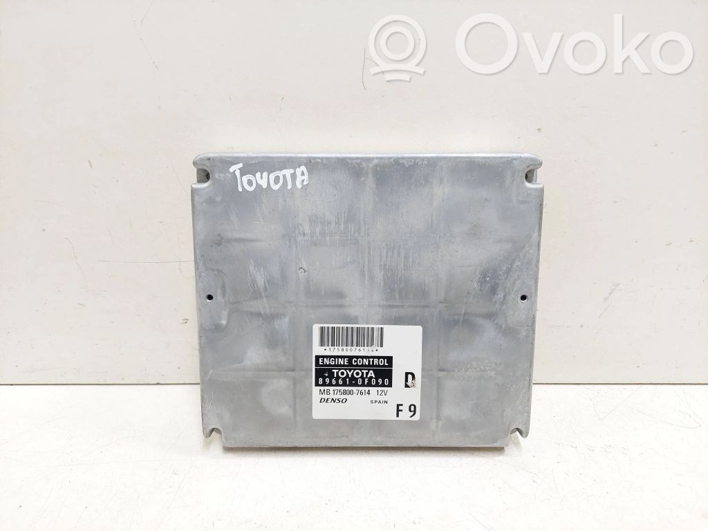 Toyota Corolla Verso E121 Engine control unit/module 