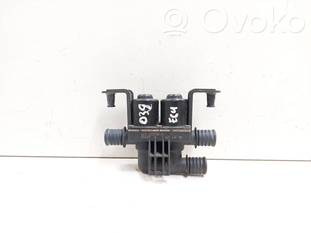 BMW 6 E63 E64 Válvula de control del calentador del refrigerante 