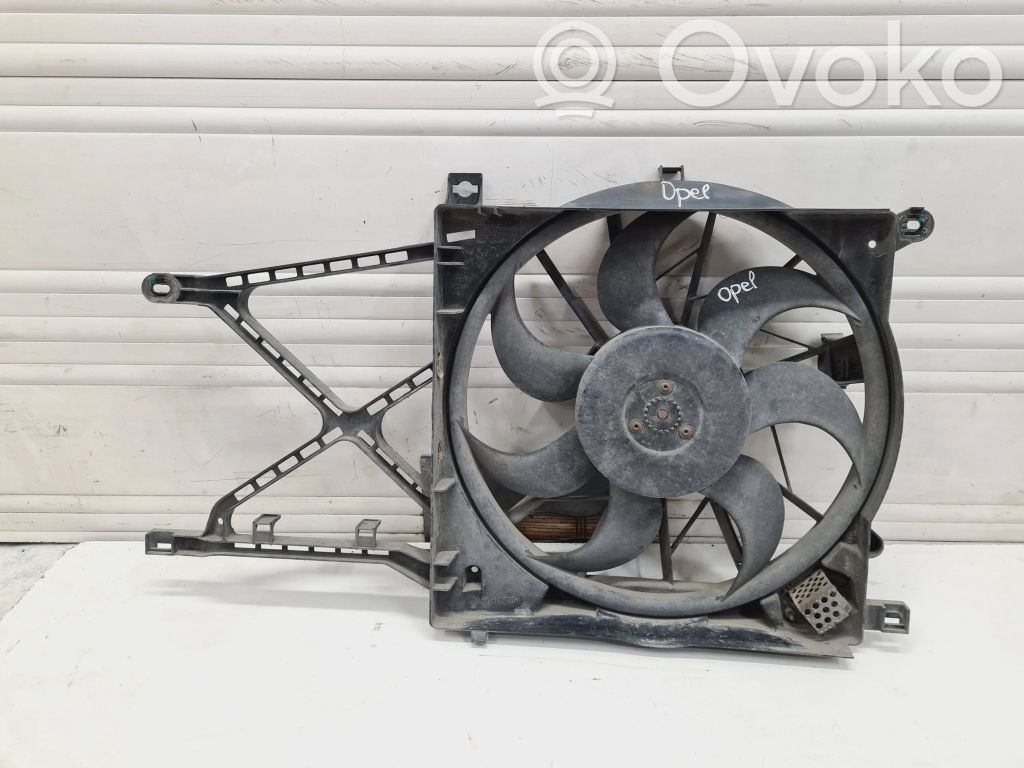 Opel Astra H Elektryczny wentylator chłodnicy 