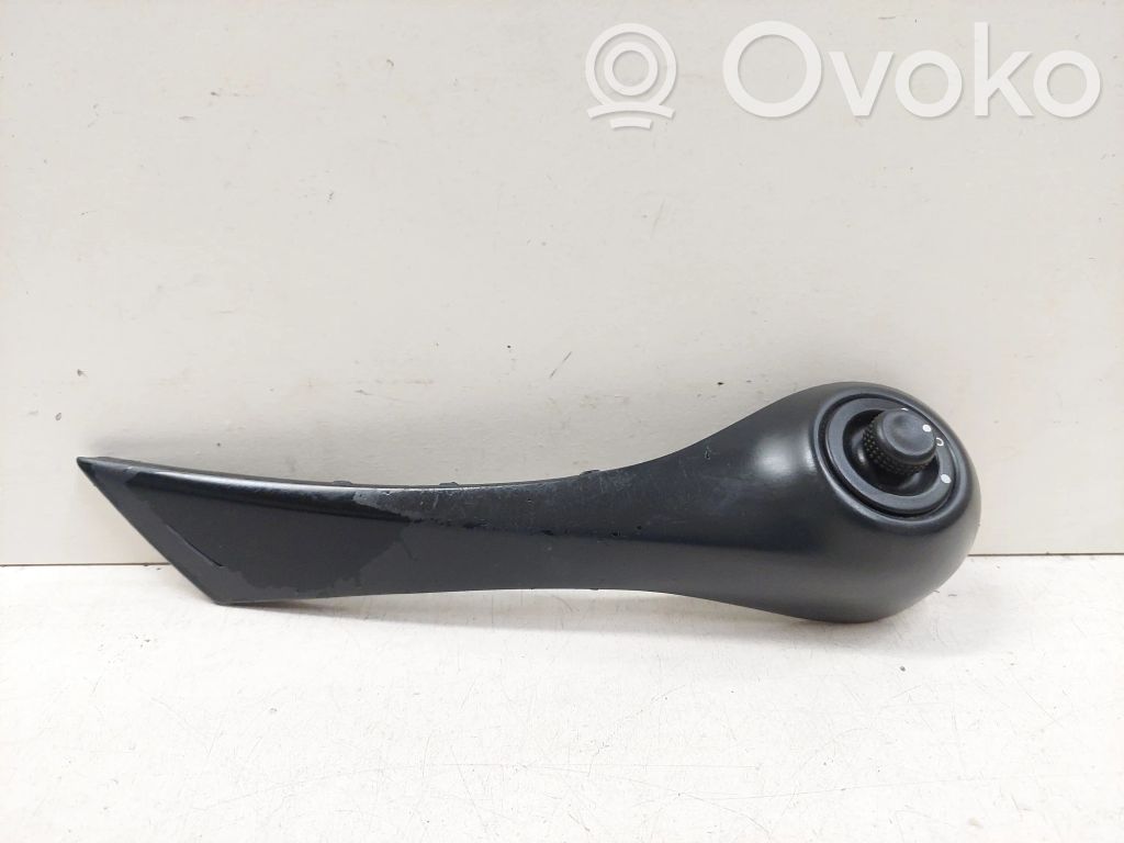 Renault Megane II Wing mirror switch 