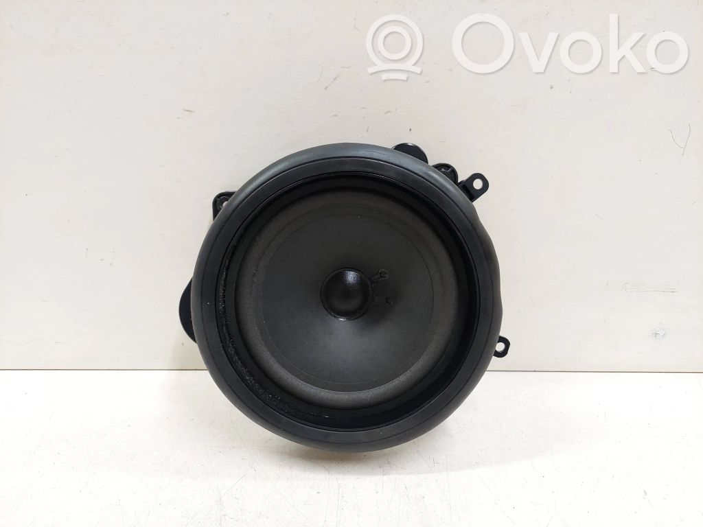 Audi A8 S8 D3 4E Altavoz de la puerta trasera 