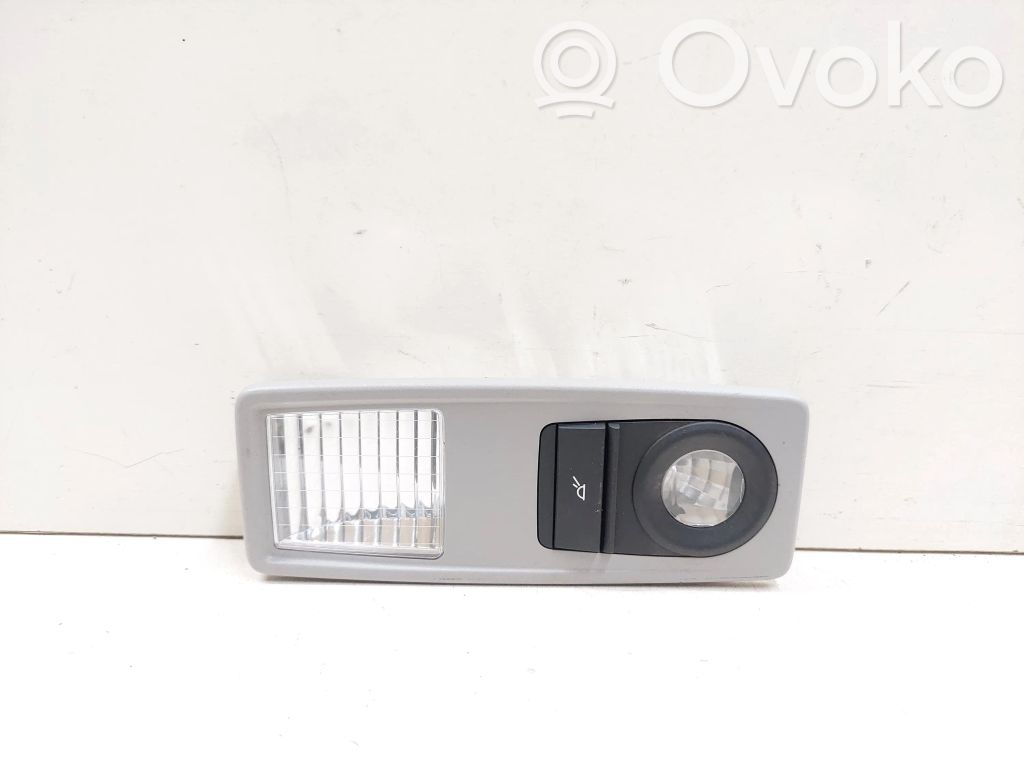BMW X3 F25 Lampka podsufitki tylna 