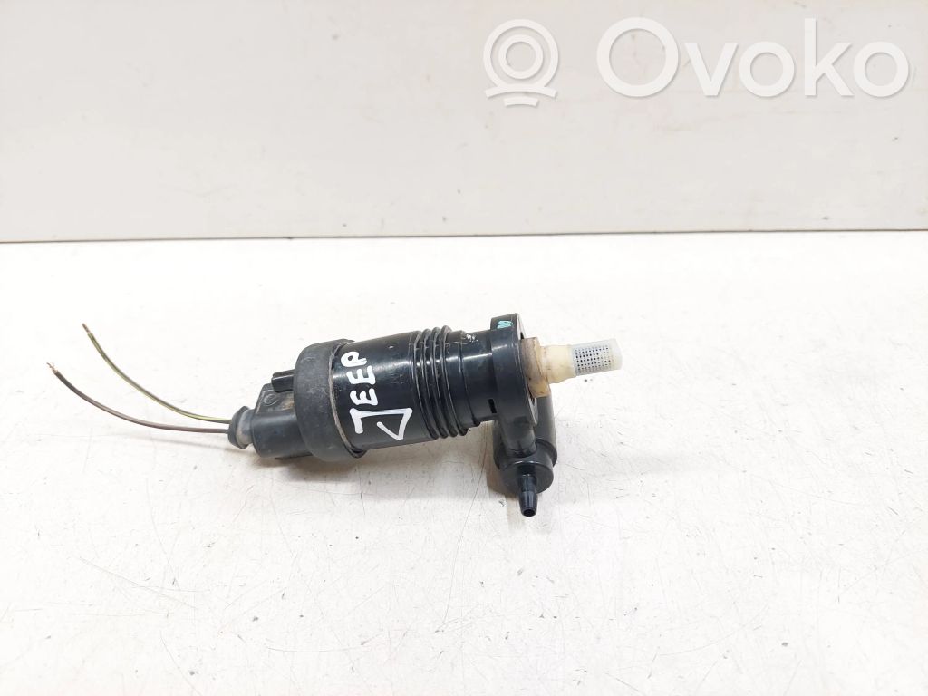 Windscreen/windshield washer pump   05152075AC,001939,0607181D