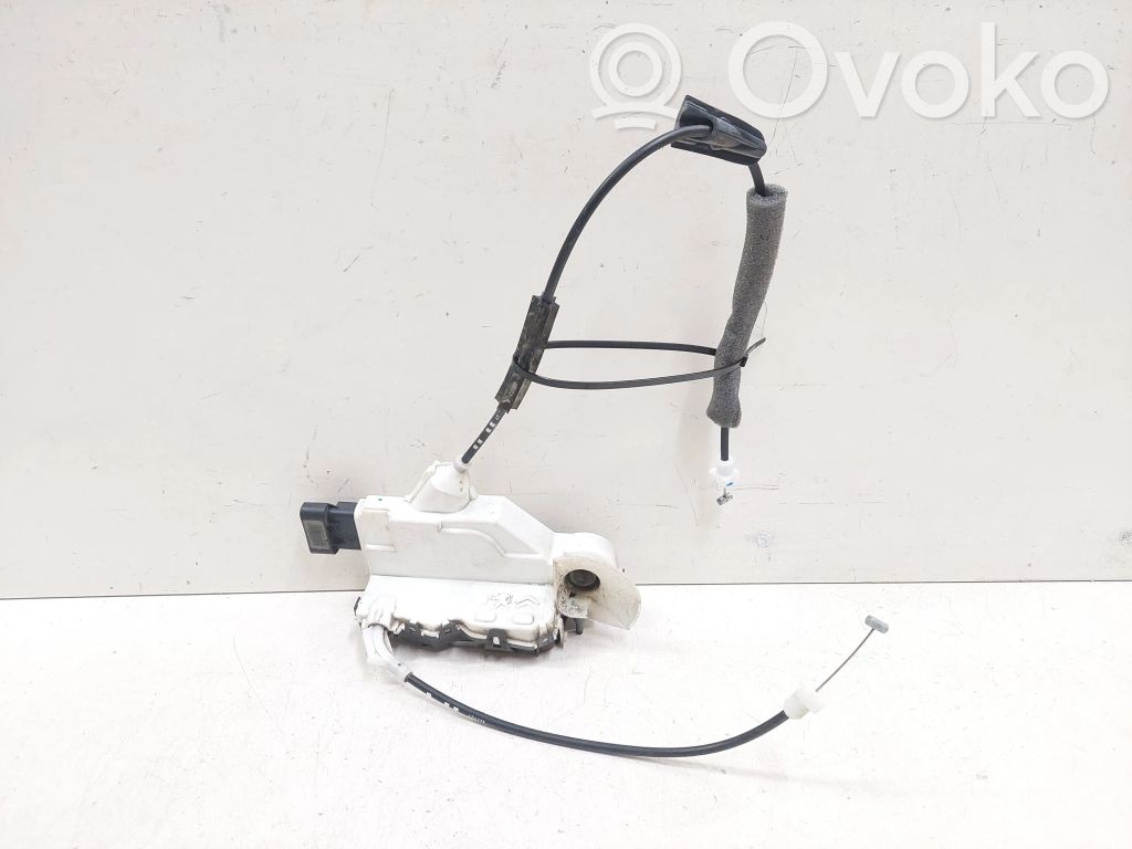 Citroen C5 Front door lock 