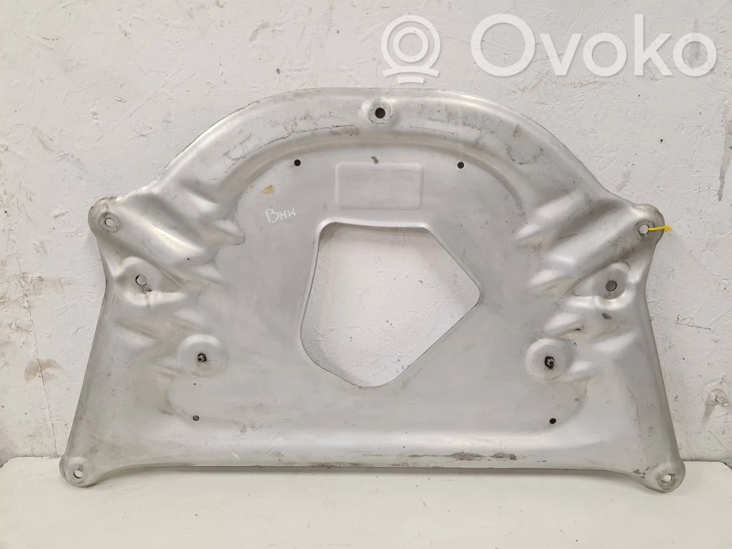 BMW 5 E60 E61 Engine splash shield/under tray 