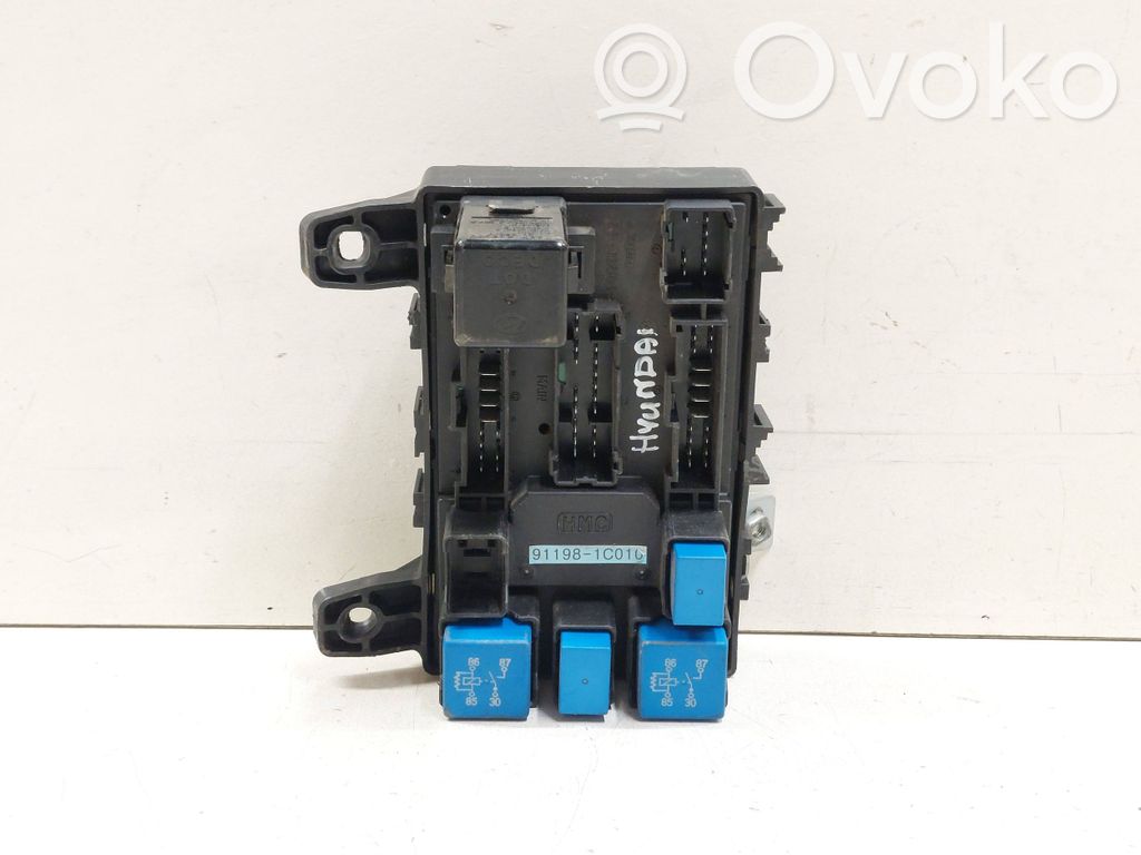 Hyundai Getz Fuse module 