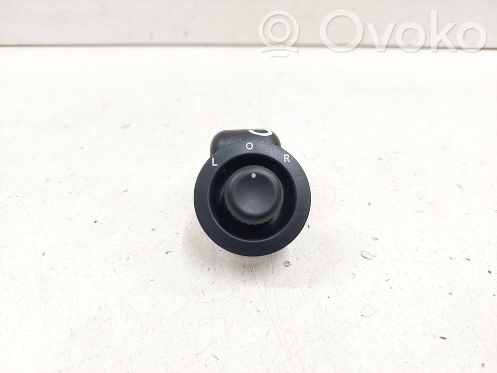 Chrysler PT Cruiser Wing mirror switch 