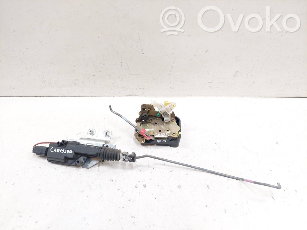 Chrysler PT Cruiser Rear door lock 