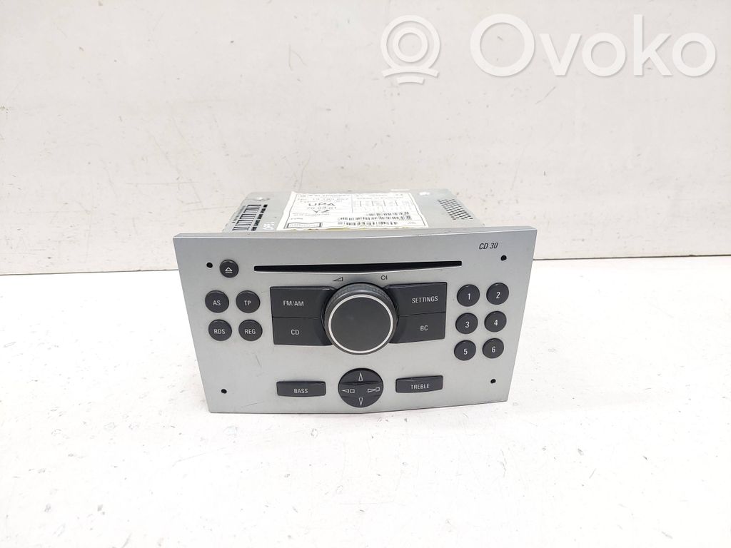 Opel Astra H Panel / Radioodtwarzacz CD/DVD/GPS 