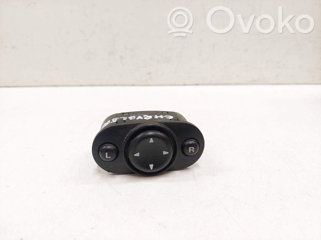 Chrysler PT Cruiser Wing mirror switch 