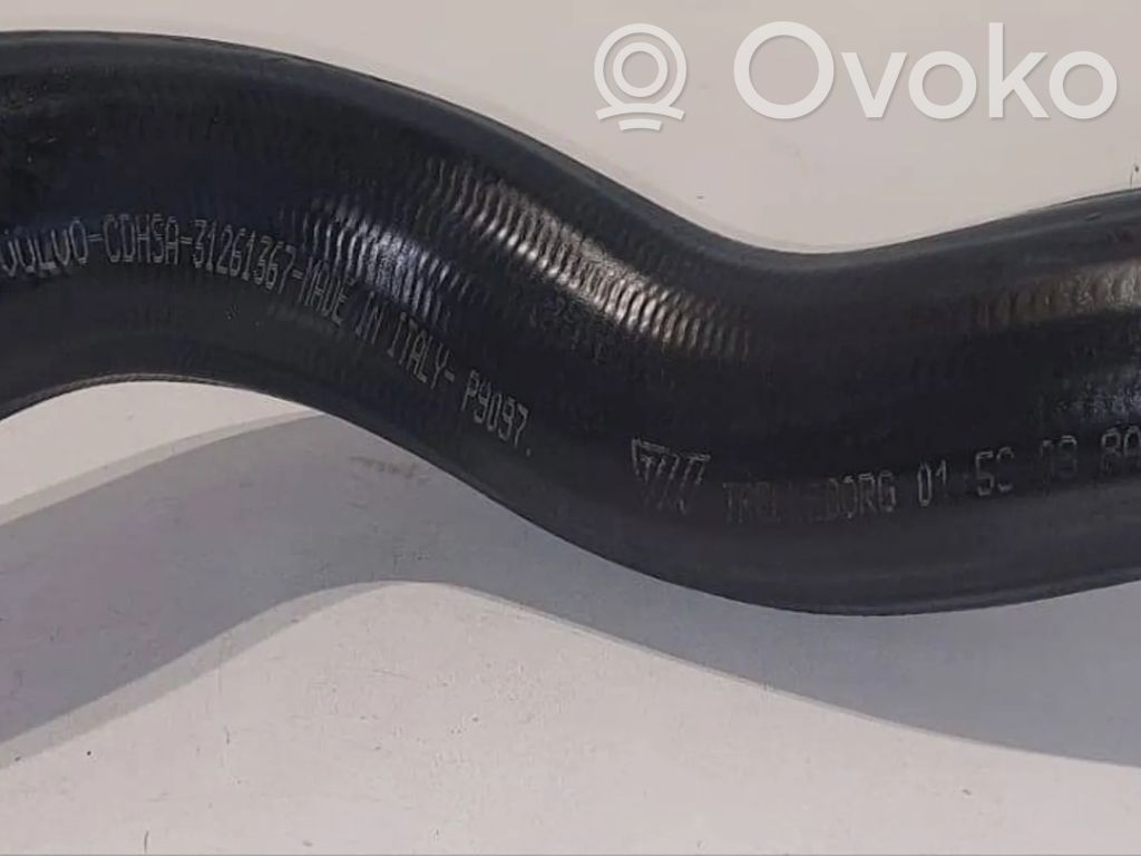 Volvo XC90 Intercooler hose/pipe 