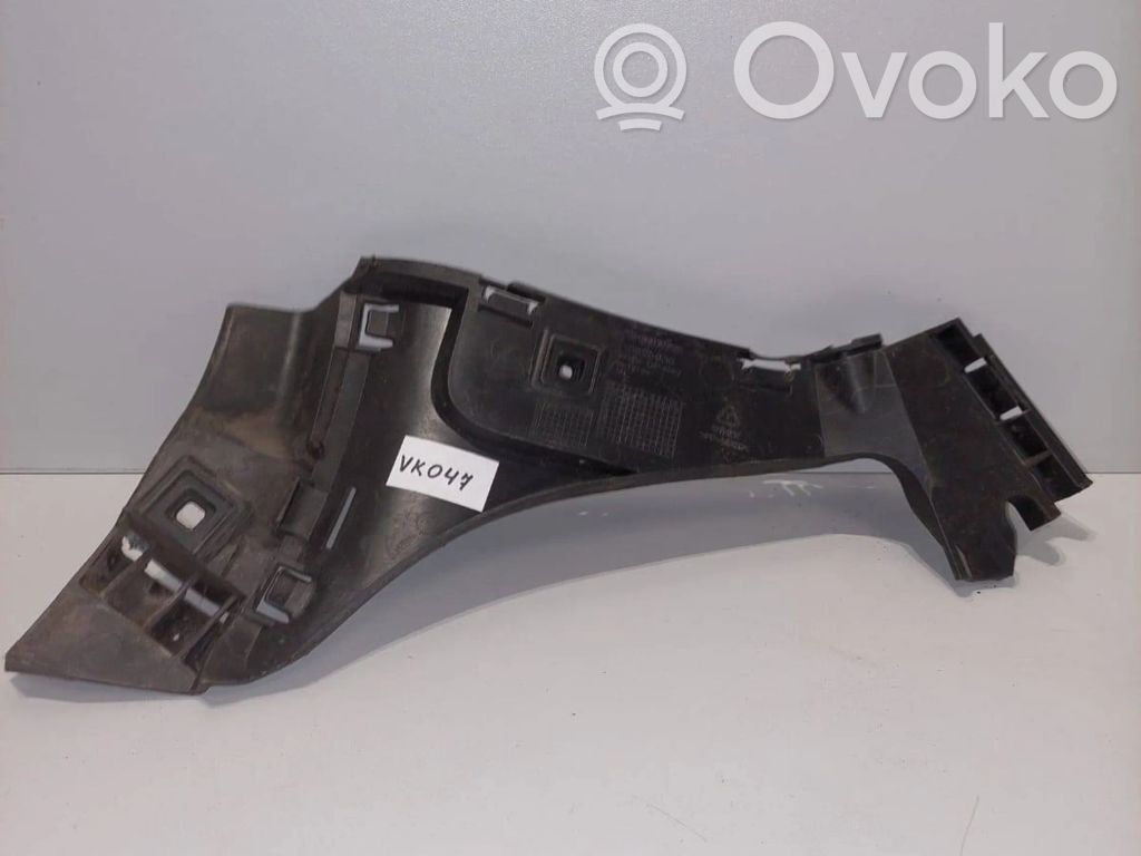 Volvo C30 Soporte de montaje del parachoques trasero 