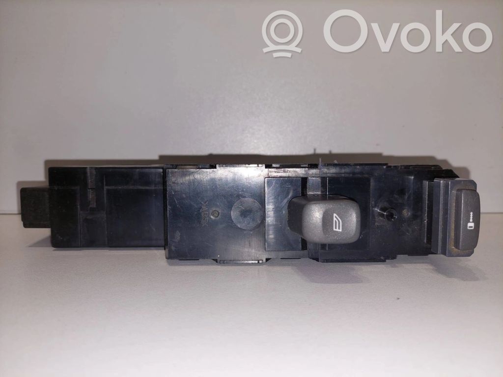 Volvo S80 Electric window control switch 