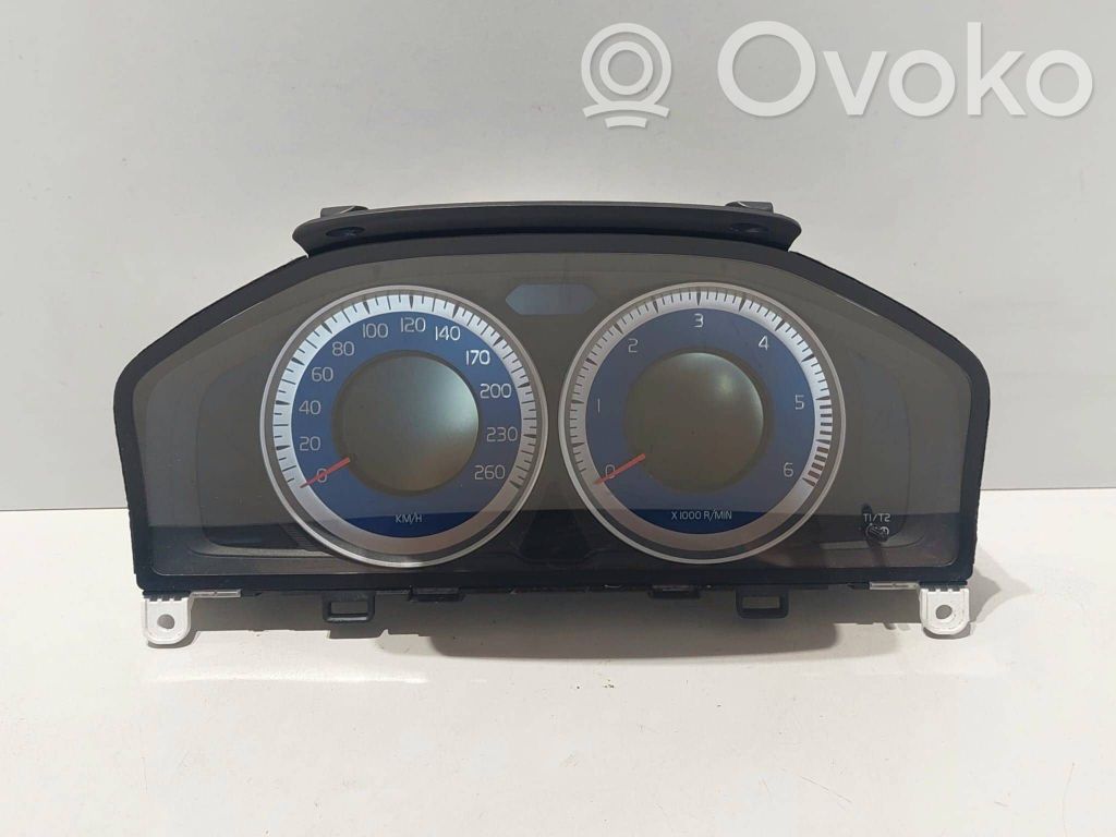 Volvo XC60 Speedometer (instrument cluster) 
