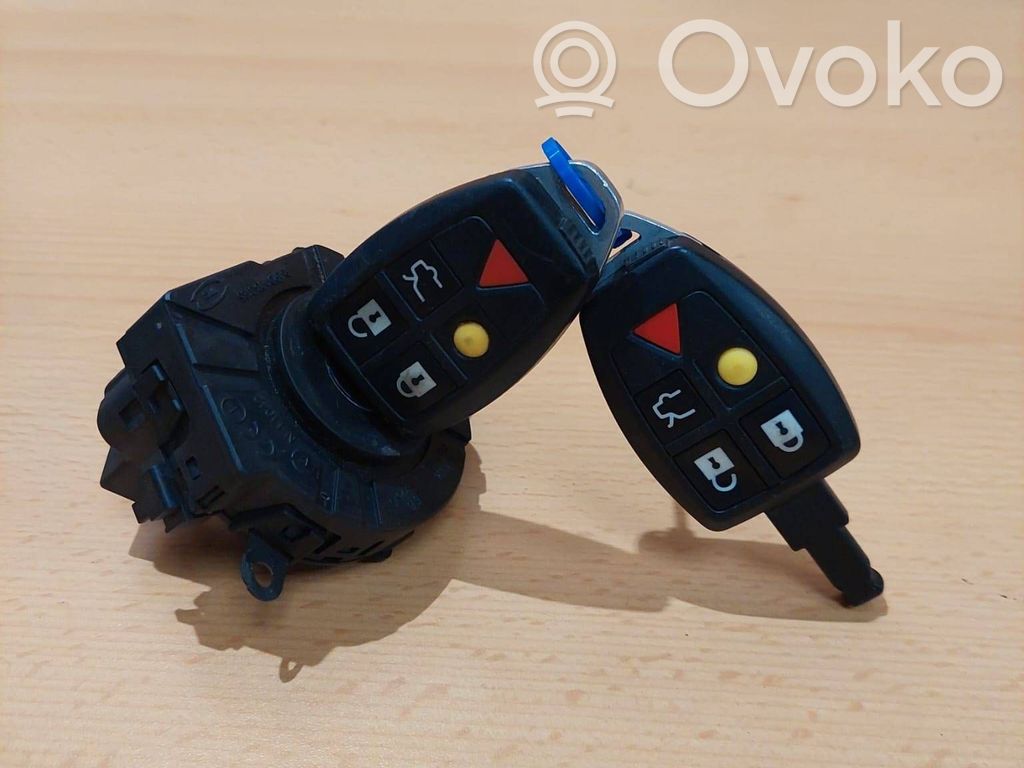 Volvo C30 Užvedimo spynelė 