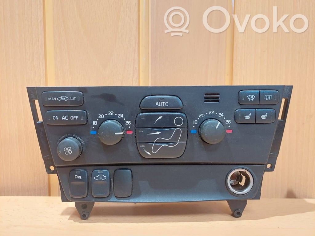 Volvo V70 Climate control unit 