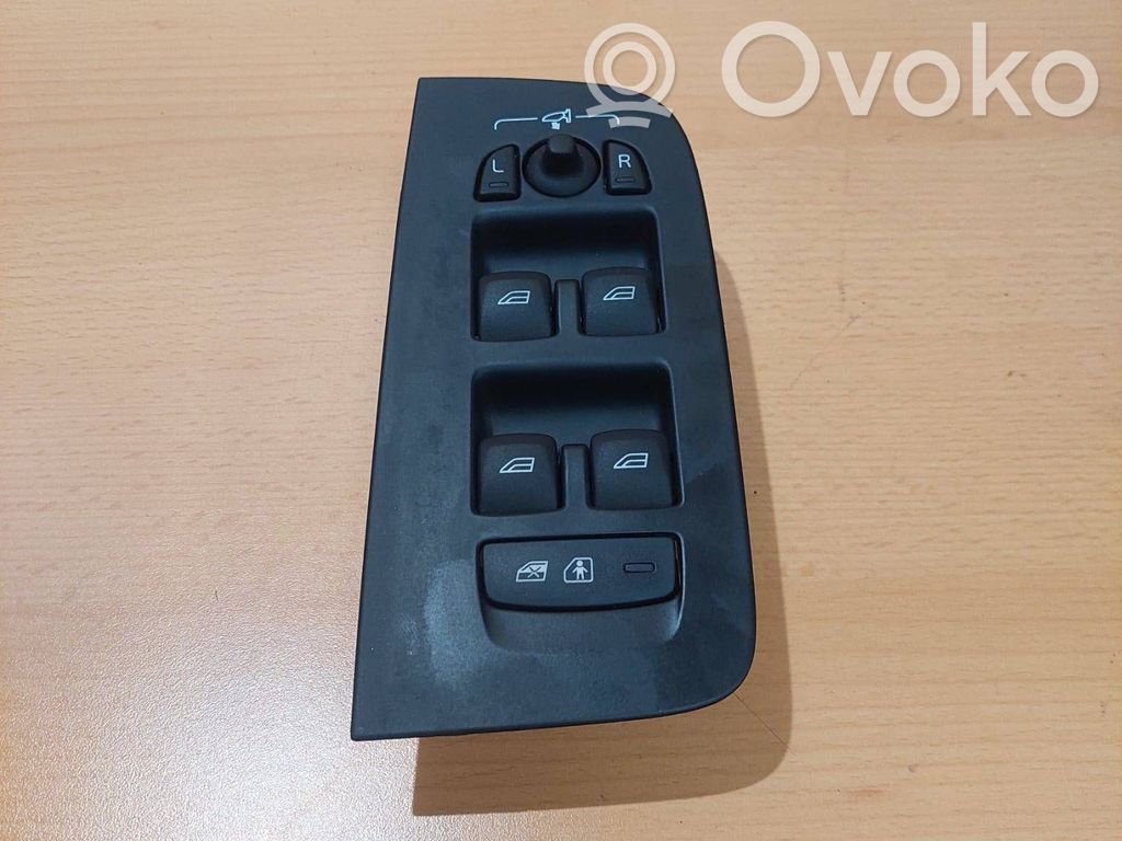Volvo XC60 Electric window control switch 