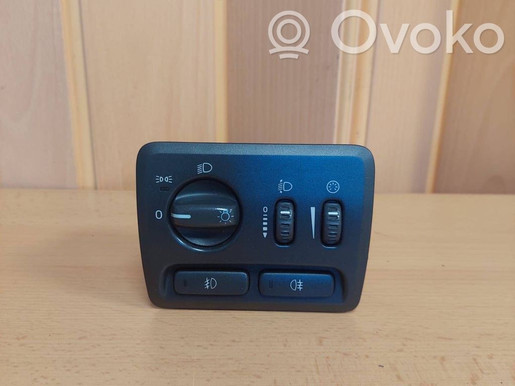 Volvo V70 Light switch 