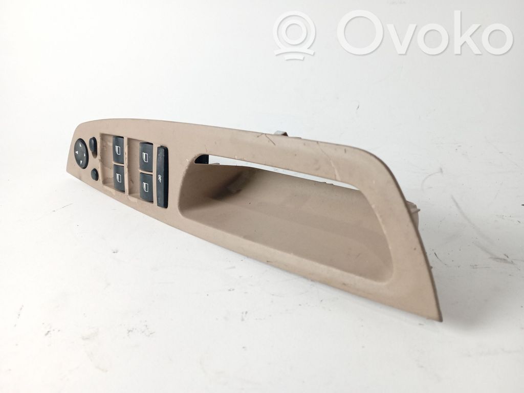 Electric window control switch   912212101