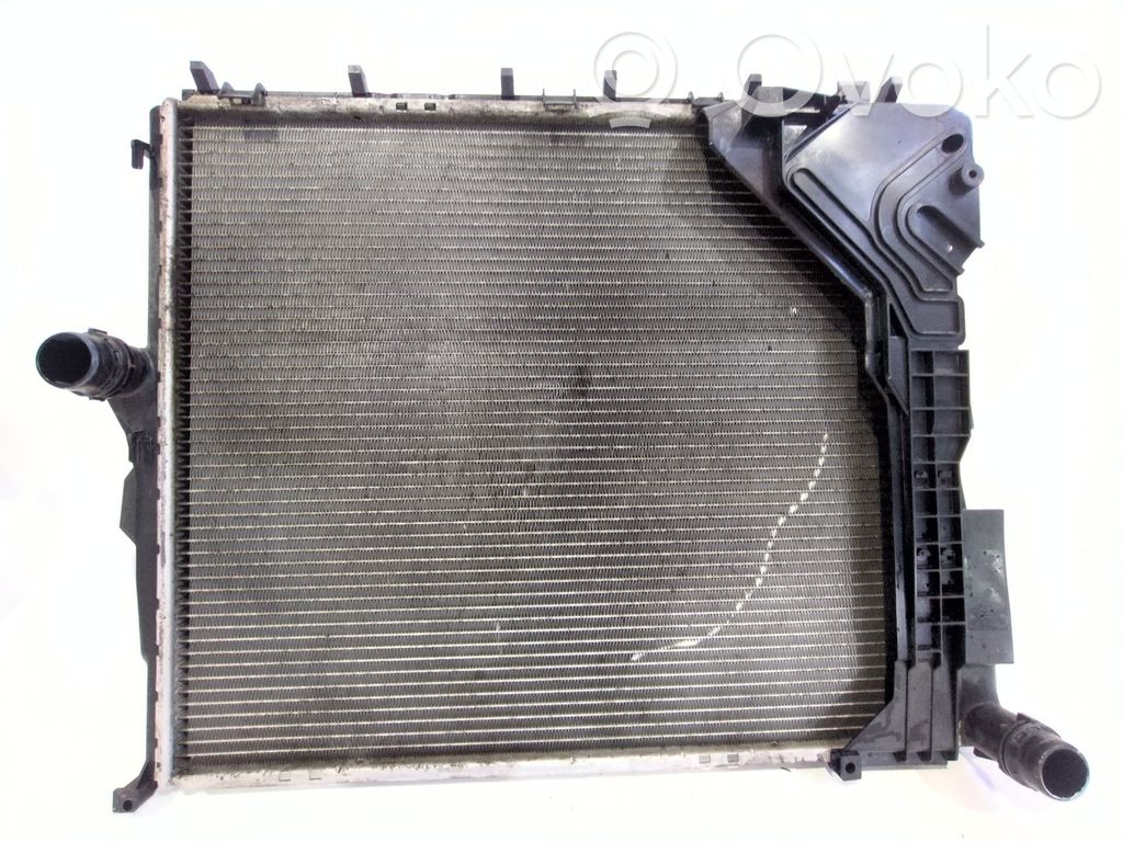BMW X3 E83 Coolant radiator 