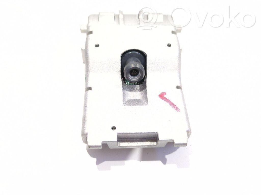 Opel Astra K Windshield/windscreen camera 