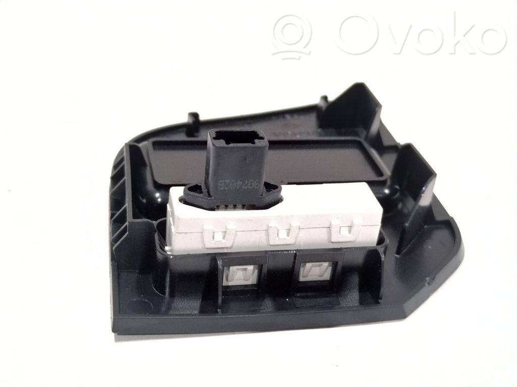 Sensor   688306176R