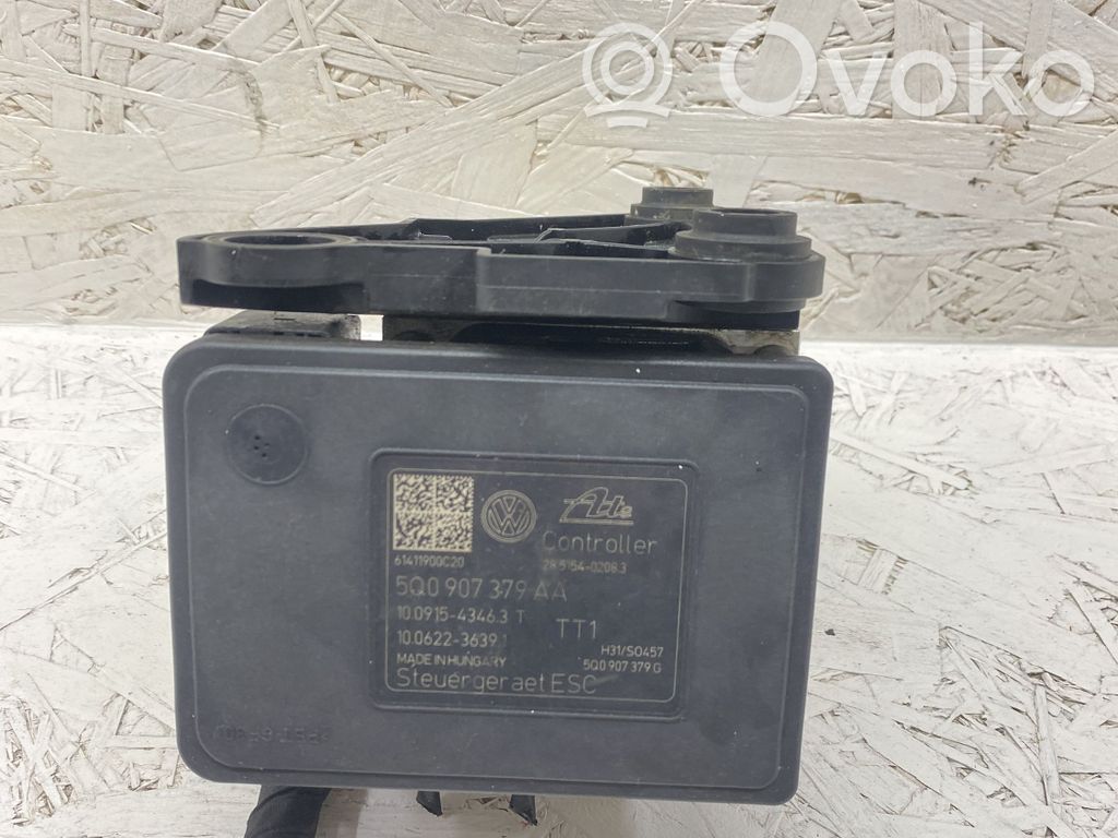 Volkswagen Golf VII ABS bloks 