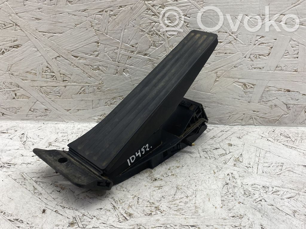 Accelerator throttle pedal   35426852644