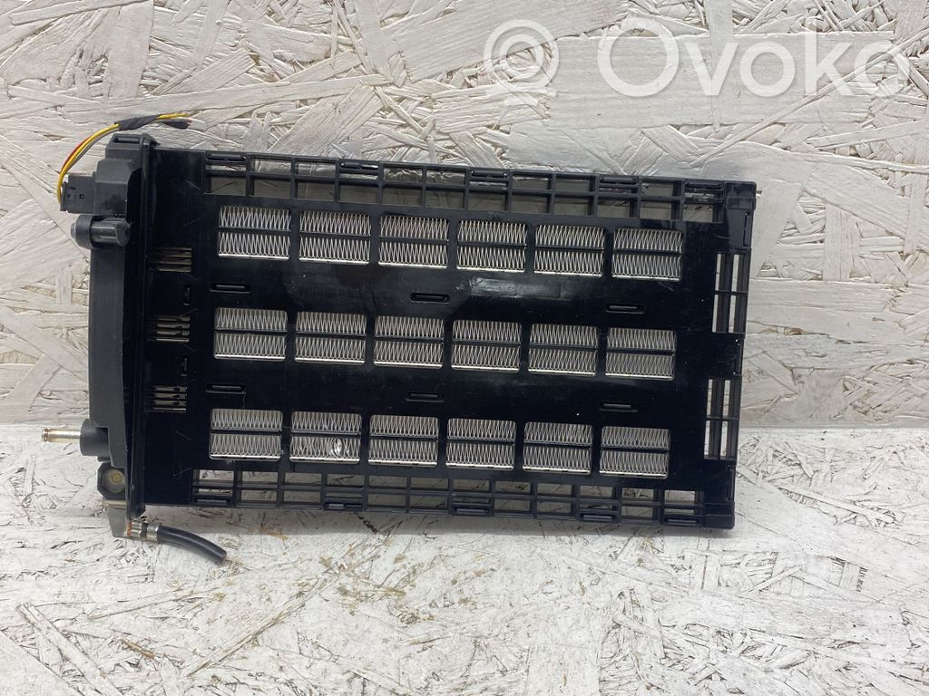 BMW 3 E90 E91 Elektrinis salono pečiuko radiatorius 