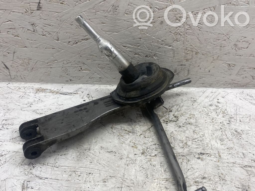 BMW 1 E81 E87 Gear shifter/selector 