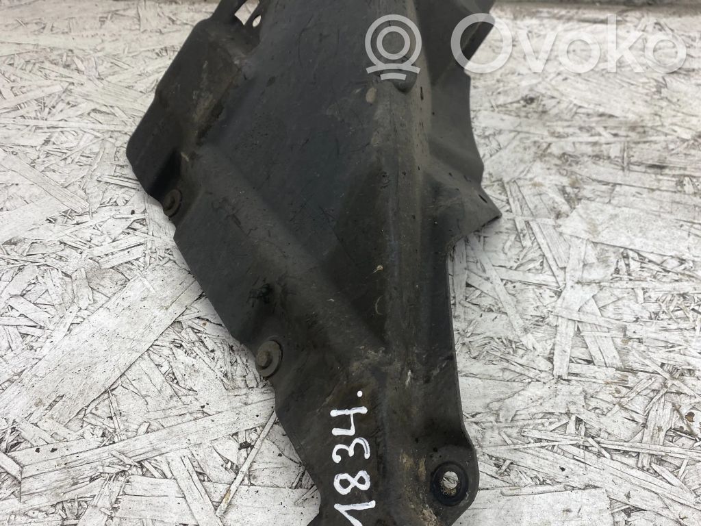 BMW 3 E92 E93 Priekinės važiuoklės dugno apsauga 