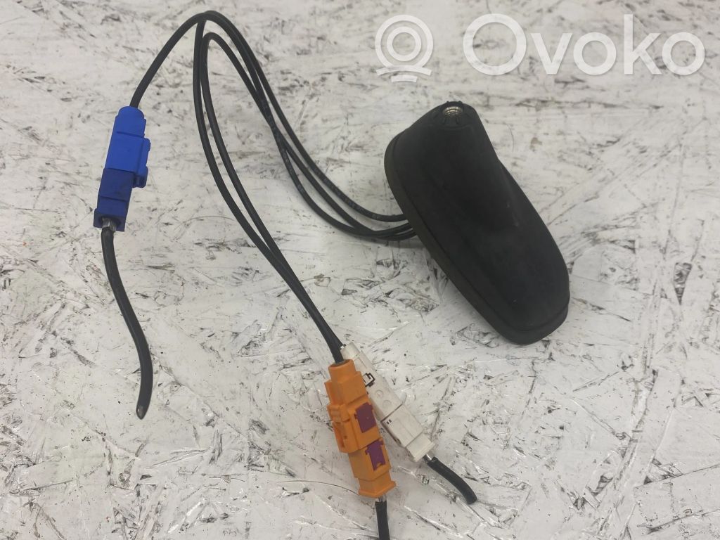 Citroen C4 Cactus Radion antenni 