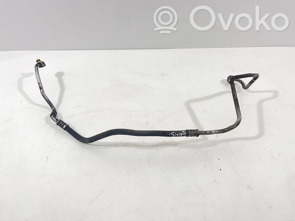 BMW 3 E92 E93 Ilmastointilaitteen putki (A/C) 