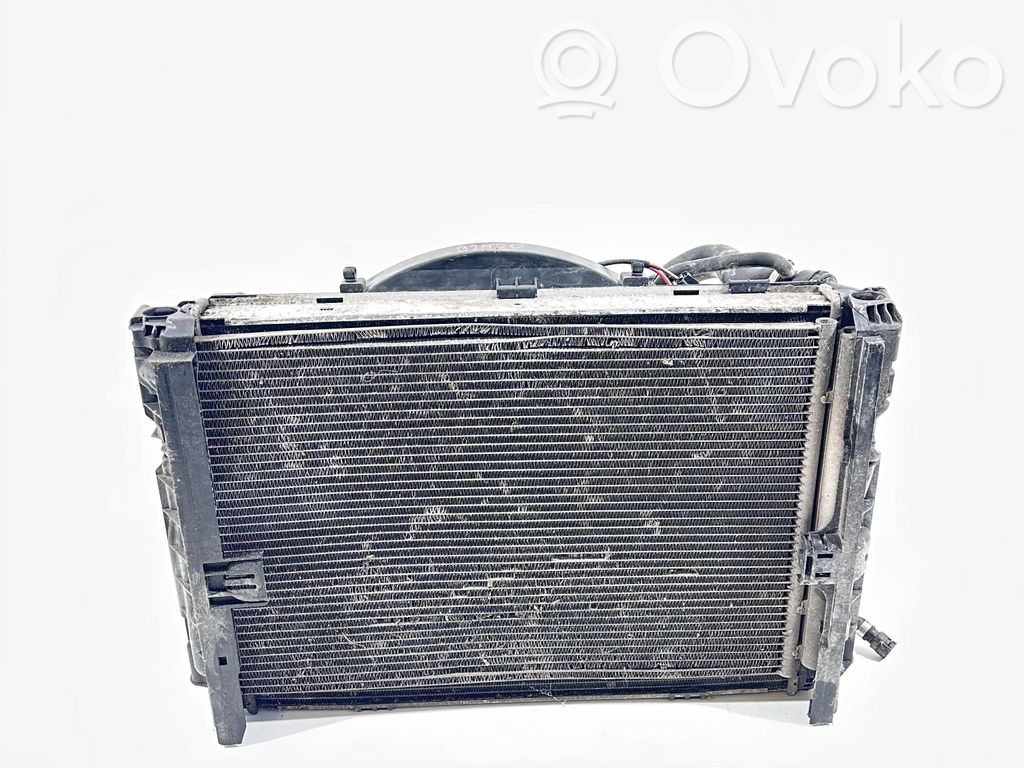 BMW 3 E92 E93 Radiatorių komplektas 