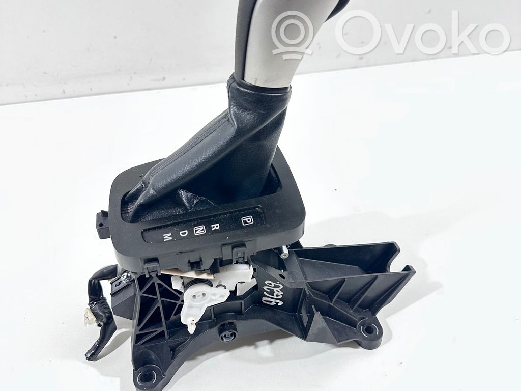 Suzuki Vitara (LY) Selector caja de cambios 