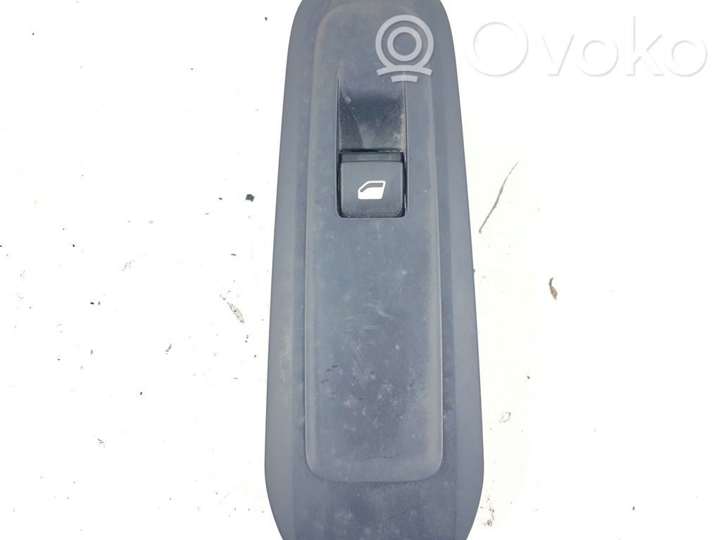 Peugeot 308 Electric window control switch 