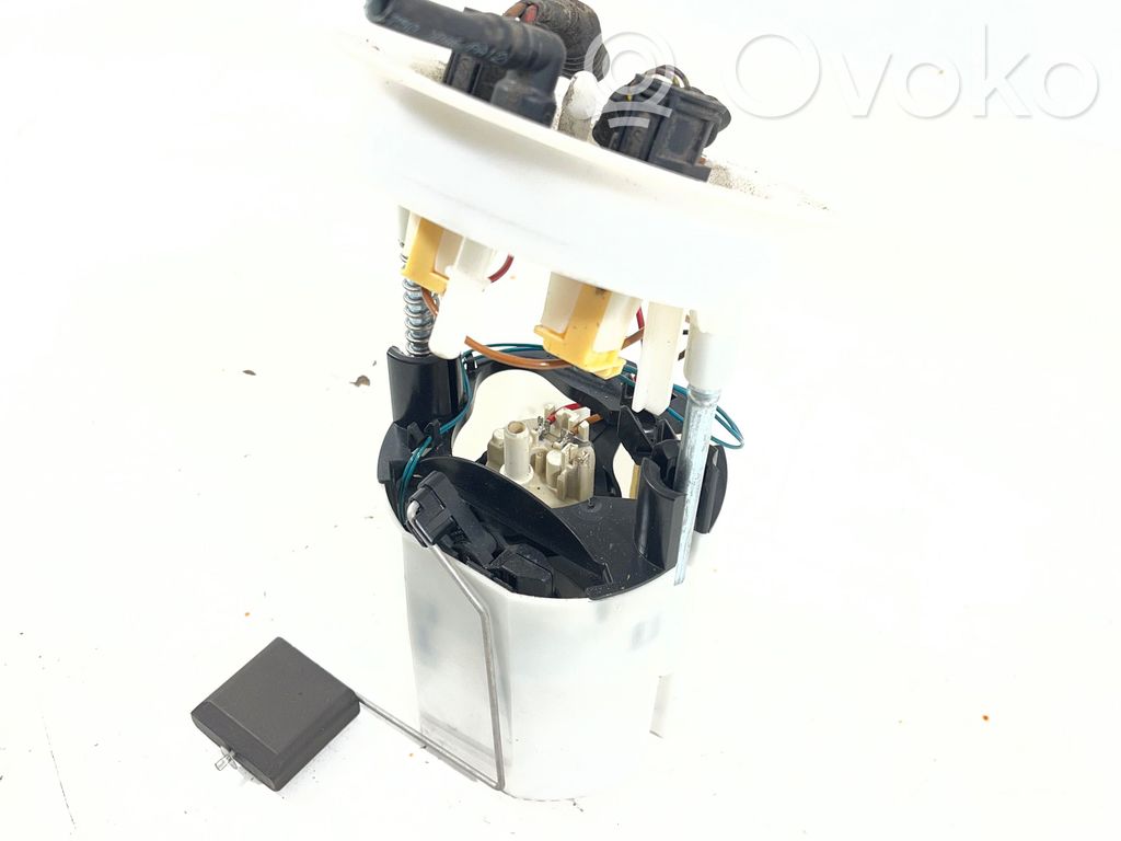BMW 3 E92 E93 Bomba interna de combustible 